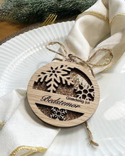 Indlæs billede til gallerivisning Julekugle m. snefnug