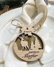 Indlæs billede til gallerivisning Julekugle m. sløjfe