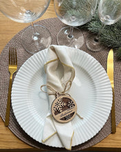 Indlæs billede til gallerivisning Julekugle m. snefnug