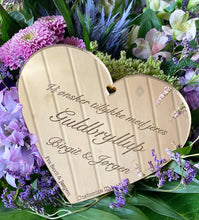 Indlæs billede til gallerivisning Ophæng - Hjerte m. valgfri tekst