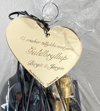 Indlæs billede til gallerivisning Ophæng - Hjerte m. valgfri tekst