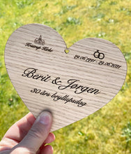 Indlæs billede til gallerivisning Ophæng - Hjerte bryllupsdag