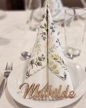 Indlæs billede til gallerivisning Bordkort - Udskåret navn