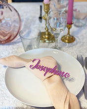 Indlæs billede til gallerivisning Bordkort - Udskåret navn